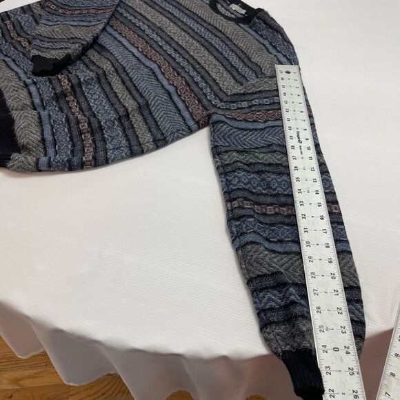 MFH Knits 100% Alpaca Men's Crewneck Sweater Size XXL Blue Gray Black Stripped - Picture 9 of 9